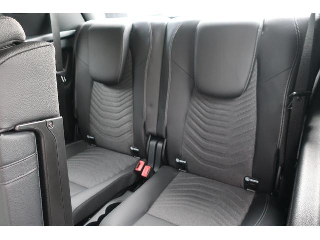 ＧＬＢ ＧＬＢ１８０　後期型　ワンオーナー車　後期型／純正ワイドナビ／フルセグＴＶ／ＵＳＢ／Ｂトゥース／全方位カメラ／ハーフレザーシート／パワーシート／シートヒーター／パワーバックドア／ＬＥＤヘッドライト／オートライト／衝突軽減ブレーキサポート（27枚目）