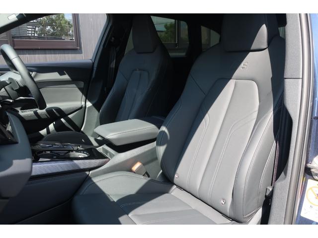 Ａ５アバント ＴＦＳＩ　１１０ｋＷ　ＳラインＰＫＧ　ブラックラインＰＫＧ　テクノロジーＰＫＧプロ　ライティングＰＫＧ　アップルカープレイ対応純正ワイドナビ／アウディバーチャルコックピット／専用レザーシート／パワーシート／シートヒーター／ステアヒーター／純正ＯＰ１９インチＡＷ（21枚目）