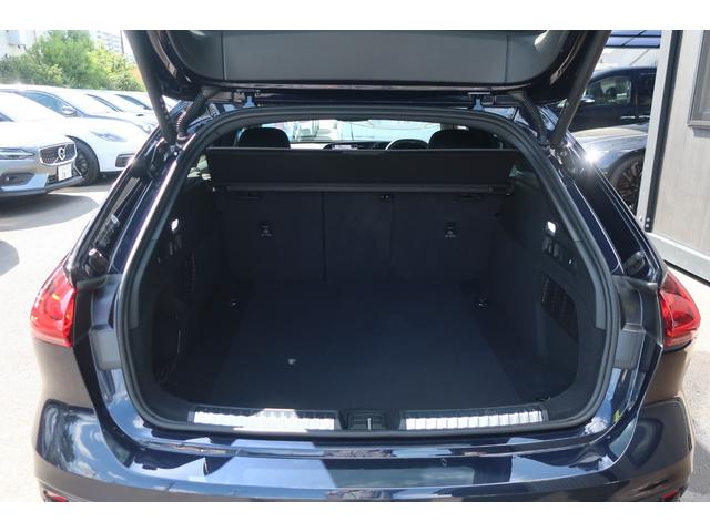 Ａ５アバント ＴＦＳＩ　１１０ｋＷ　ＳラインＰＫＧ　ブラックラインＰＫＧ　テクノロジーＰＫＧプロ　ライティングＰＫＧ　アップルカープレイ対応純正ワイドナビ／アウディバーチャルコックピット／専用レザーシート／パワーシート／シートヒーター／ステアヒーター／純正ＯＰ１９インチＡＷ（28枚目）