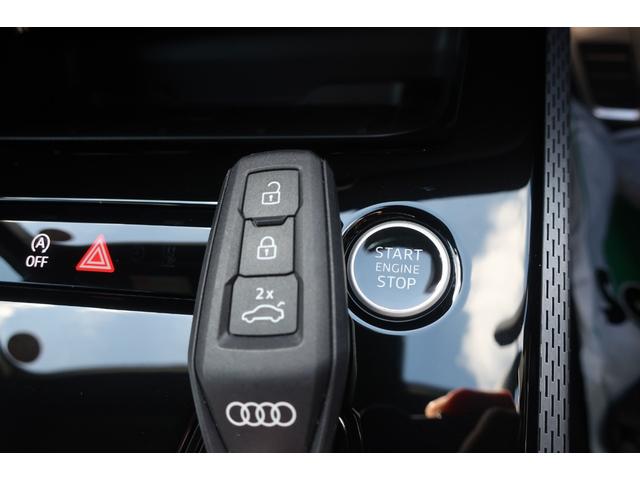 Ａ５アバント ＴＦＳＩ　１１０ｋＷ　ＳラインＰＫＧ　ブラックラインＰＫＧ　テクノロジーＰＫＧプロ　ライティングＰＫＧ　アップルカープレイ対応純正ワイドナビ／アウディバーチャルコックピット／専用レザーシート／パワーシート／シートヒーター／ステアヒーター／純正ＯＰ１９インチＡＷ（40枚目）