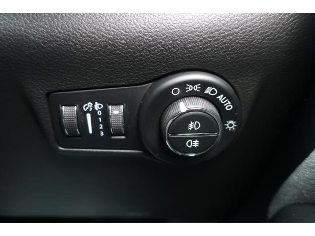 CHRYSLER JEEP JEEP COMPASS LONGITUDE 4x4