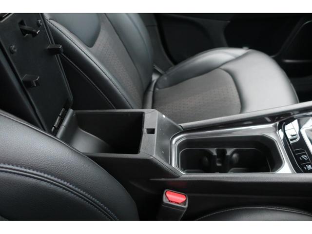 ジープ・コンパス ロンジチュード 4×4 後期型 Apple Car Play アップルカープレイ対応ワイドナビ/フルセグTV/USB/Bトゥース/Bカメラ/専用インテリア&ハーフレザーシート/LEDヘッドライト/LEDフォグ/純正17インチAW/衝突軽減ブレーキサポート(44枚目)