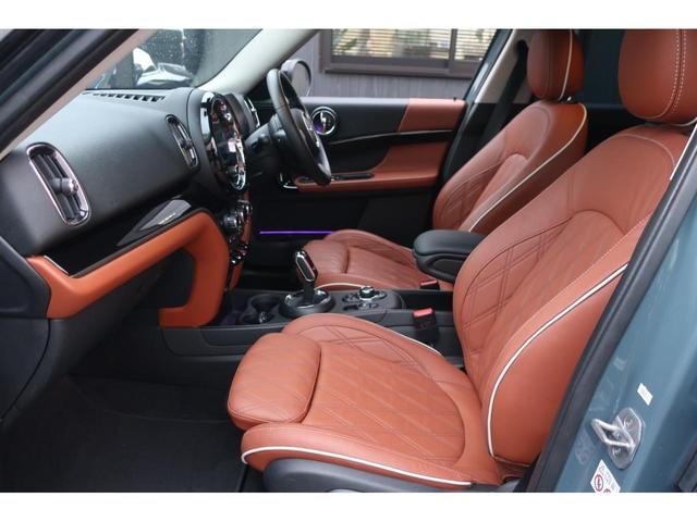 MINI クーパーD クロスオーバー レザーシートパッケージ 後期型 最終モデル/ディーゼルターボ/Apple Car Play対応ディスプレイオーディオ/USB/Bトゥース/Bカメラ/OPレザーシート/Pシート/シートヒーター/LEDライト/LEDフォグ/純正17AW(18枚目)
