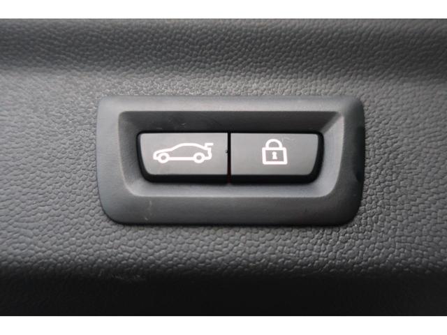 MINI クーパーD クロスオーバー レザーシートパッケージ 後期型 最終モデル/ディーゼルターボ/Apple Car Play対応ディスプレイオーディオ/USB/Bトゥース/Bカメラ/OPレザーシート/Pシート/シートヒーター/LEDライト/LEDフォグ/純正17AW(46枚目)