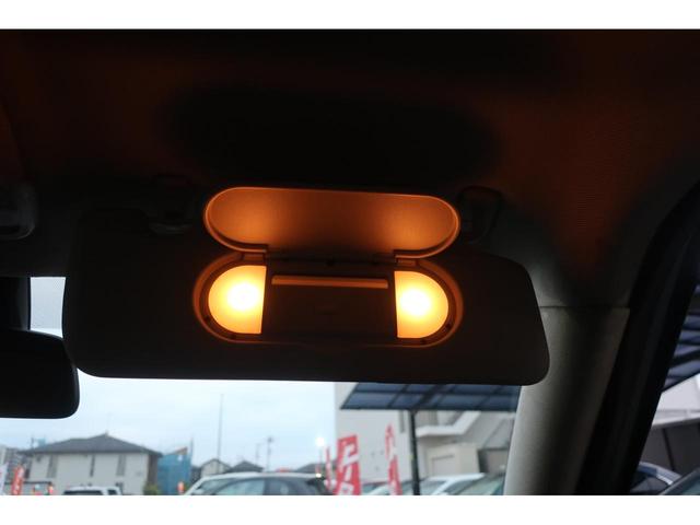 MINI クーパーD クロスオーバー レザーシートパッケージ 後期型 最終モデル/ディーゼルターボ/Apple Car Play対応ディスプレイオーディオ/USB/Bトゥース/Bカメラ/OPレザーシート/Pシート/シートヒーター/LEDライト/LEDフォグ/純正17AW(47枚目)