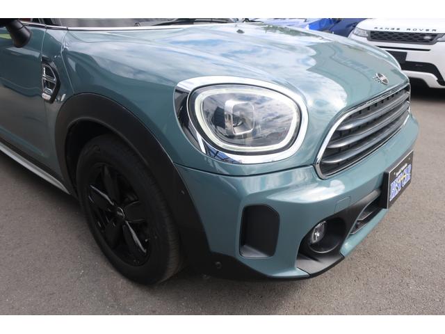 MINI クーパーD クロスオーバー レザーシートパッケージ 後期型 最終モデル/ディーゼルターボ/Apple Car Play対応ディスプレイオーディオ/USB/Bトゥース/Bカメラ/OPレザーシート/Pシート/シートヒーター/LEDライト/LEDフォグ/純正17AW(50枚目)