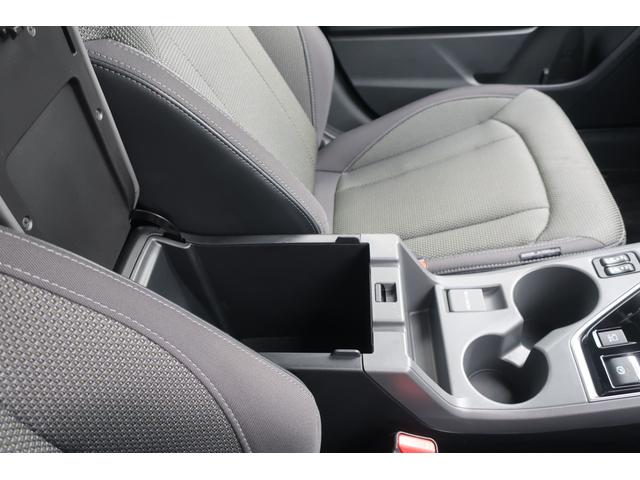 クロストレック リミテッド　アイサイト搭載　Ａｐｐｌｅ　Ｃａｒ　Ｐｌａｙ対応　アップルカープレイ対応純正ナビ／フルセグＴＶ／ＵＳＢ／ＡＵＸ／Ｂトゥース／Ｂカメラ／ＬＥＤヘッドライト／ＬＥＤライナー／ＬＥＤフォグ／純正１８インチＡＷ／パワーシート／シート＆ステアヒーター（22枚目）