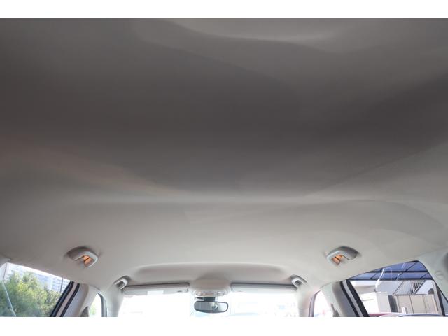 ジープ・コマンダー リミテッド　４ＷＤ　後期型　Ａｐｐｌｅ　Ｃａｒ　Ｐｌａｙ対応　ナビ／ＵＳＢ／Ｂトゥース／Ｂカメラ／全方位カメラ／レザーシート／パワーシート／シートヒーター／ステアリングヒーター／パワーバックドア／ＬＥＤヘッドライト／ＬＥＤフォグ／純正１８インチＡＷ（27枚目）