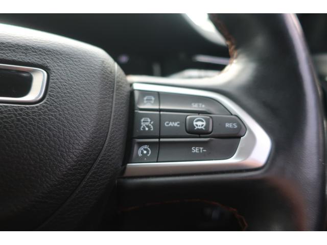 ジープ・コマンダー リミテッド　４ＷＤ　後期型　Ａｐｐｌｅ　Ｃａｒ　Ｐｌａｙ対応　ナビ／ＵＳＢ／Ｂトゥース／Ｂカメラ／全方位カメラ／レザーシート／パワーシート／シートヒーター／ステアリングヒーター／パワーバックドア／ＬＥＤヘッドライト／ＬＥＤフォグ／純正１８インチＡＷ（46枚目）