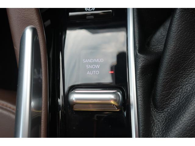 ジープ・コマンダー リミテッド　４ＷＤ　後期型　Ａｐｐｌｅ　Ｃａｒ　Ｐｌａｙ対応　ナビ／ＵＳＢ／Ｂトゥース／Ｂカメラ／全方位カメラ／レザーシート／パワーシート／シートヒーター／ステアリングヒーター／パワーバックドア／ＬＥＤヘッドライト／ＬＥＤフォグ／純正１８インチＡＷ（48枚目）