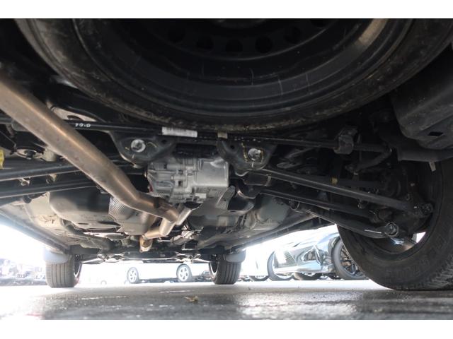 ジープ・コマンダー リミテッド　４ＷＤ　後期型　Ａｐｐｌｅ　Ｃａｒ　Ｐｌａｙ対応　ナビ／ＵＳＢ／Ｂトゥース／Ｂカメラ／全方位カメラ／レザーシート／パワーシート／シートヒーター／ステアリングヒーター／パワーバックドア／ＬＥＤヘッドライト／ＬＥＤフォグ／純正１８インチＡＷ（70枚目）