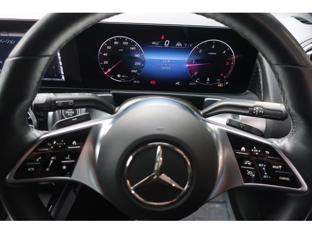 ＧＬＢ ＧＬＢ２００ｄ　４マチック　後期型　１オーナー車　４ＷＤ車　（純正ワイドナビ／フルセグＴＶ／ＵＳＢ／Ｂトゥース／全方位カメラ／ハーフレザーシート／Ｐシート／シートヒーター／パワーバックドア／純正１８インチＡＷ／ＬＥＤヘッドライト／ＬＥＤライナー／スマキー）（39枚目）