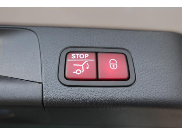 ＧＬＢ ＧＬＢ２００ｄ　４マチック　後期型　１オーナー車　４ＷＤ車　（純正ワイドナビ／フルセグＴＶ／ＵＳＢ／Ｂトゥース／全方位カメラ／ハーフレザーシート／Ｐシート／シートヒーター／パワーバックドア／純正１８インチＡＷ／ＬＥＤヘッドライト／ＬＥＤライナー／スマキー）（48枚目）