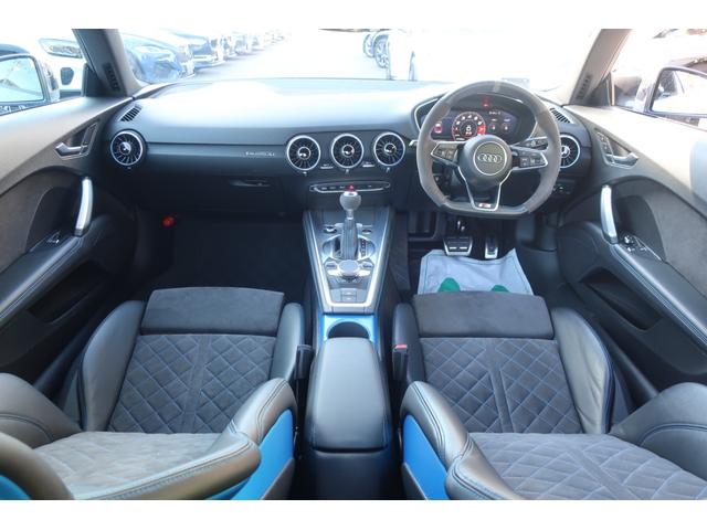ＴＴクーペ ファイナルエディション　最終型／２００台限定車／２５台限定色　純正ナビ／ＤＶＤ／ＳＤ／ＣＤ／ＵＳＢ／ＡＵＸ／Ｂトゥース／Ｂカメラ／専用エアロ／専用２０インチＡＷ／マトリクスＬＥＤヘッドライト／専用マフラー／専用リアウイング／Ｈレザーシート／Ｐシート／シートヒータ（10枚目）