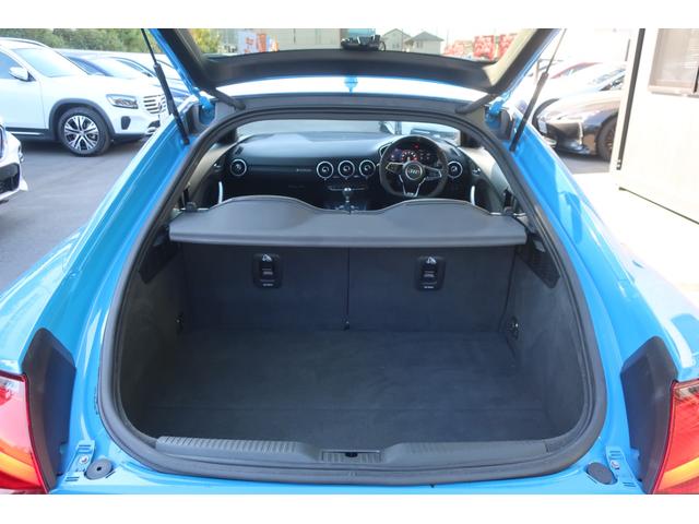 ＴＴクーペ ファイナルエディション　最終型／２００台限定車／２５台限定色　純正ナビ／ＤＶＤ／ＳＤ／ＣＤ／ＵＳＢ／ＡＵＸ／Ｂトゥース／Ｂカメラ／専用エアロ／専用２０インチＡＷ／マトリクスＬＥＤヘッドライト／専用マフラー／専用リアウイング／Ｈレザーシート／Ｐシート／シートヒータ（23枚目）