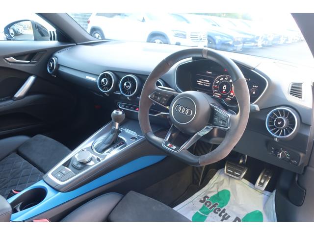 ＴＴクーペ ファイナルエディション　最終型／２００台限定車／２５台限定色　純正ナビ／ＤＶＤ／ＳＤ／ＣＤ／ＵＳＢ／ＡＵＸ／Ｂトゥース／Ｂカメラ／専用エアロ／専用２０インチＡＷ／マトリクスＬＥＤヘッドライト／専用マフラー／専用リアウイング／Ｈレザーシート／Ｐシート／シートヒータ（26枚目）