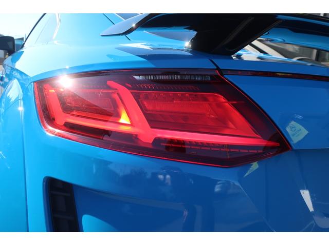 ＴＴクーペ ファイナルエディション　最終型／２００台限定車／２５台限定色　純正ナビ／ＤＶＤ／ＳＤ／ＣＤ／ＵＳＢ／ＡＵＸ／Ｂトゥース／Ｂカメラ／専用エアロ／専用２０インチＡＷ／マトリクスＬＥＤヘッドライト／専用マフラー／専用リアウイング／Ｈレザーシート／Ｐシート／シートヒータ（56枚目）