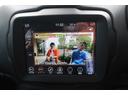 トレイルホーク　４ＷＤ　後期型　純正ナビ　後期型／４ＷＤ車／純正ナビ／フルセグＴＶ／Ｂトゥース／Ｂカメラ／ＬＥＤヘッドライト／オートライト／ＬＥＤフォグランプ／純正１７インチＡＷ／ルーフレール／スマートキー／プッシュスタート／電子パーキング（31枚目）