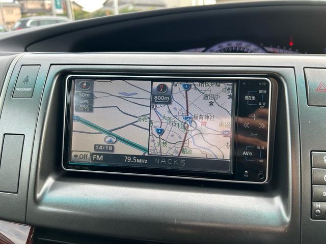 使いやすい純正ナビ付です。