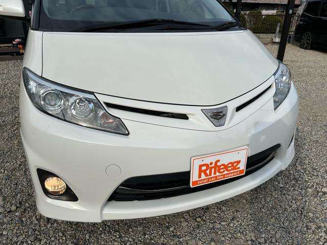 曇りがちなヘッドライト綺麗です