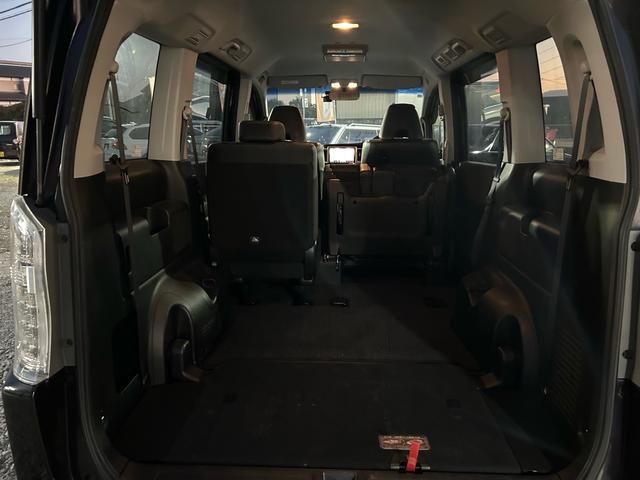 ステップワゴンスパーダ Ｚ　クールスピリット　無限エアロ　純正９型ＳＤナビ　Ｂｌｕｅｔｏｏｔｈ　ＴＶ　走行中視聴　フリップダウンモニター　前後ドライブレコーダー　バックカメラ　純正アルミ　スマートキー　スペアキー　３列目格納　８人乗り（47枚目）