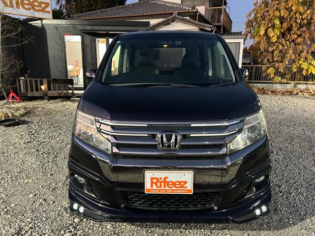 ステップワゴンスパーダ Ｚ　クールスピリット　無限エアロ　純正９型ＳＤナビ　Ｂｌｕｅｔｏｏｔｈ　ＴＶ　走行中視聴　フリップダウンモニター　前後ドライブレコーダー　バックカメラ　純正アルミ　スマートキー　スペアキー　３列目格納　８人乗り（51枚目）