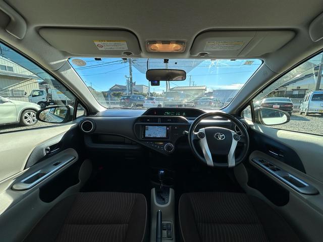 アクア Ｇ　純正ＳＤナビ　フルセグＴＶ　走行中視聴　Ｂｌｕｅｔｏｏｔｈ　バックカメラ　ＨＤＭＩ接続　ドライブレコーダー　運転席シートヒーター　社外アルミ１５インチ　フォグランプ　キーレスキー　電動格納ミラー（6枚目）