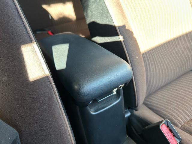 アクア Ｇ　純正ＳＤナビ　フルセグＴＶ　走行中視聴　Ｂｌｕｅｔｏｏｔｈ　バックカメラ　ＨＤＭＩ接続　ドライブレコーダー　運転席シートヒーター　社外アルミ１５インチ　フォグランプ　キーレスキー　電動格納ミラー（19枚目）