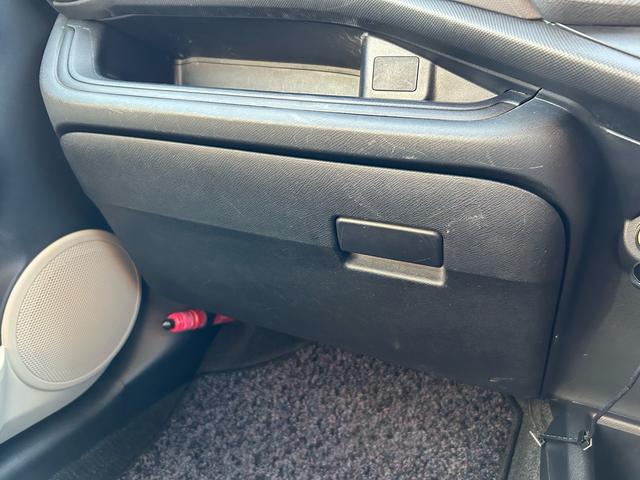 アクア Ｇ　純正ＳＤナビ　フルセグＴＶ　走行中視聴　Ｂｌｕｅｔｏｏｔｈ　バックカメラ　ＨＤＭＩ接続　ドライブレコーダー　運転席シートヒーター　社外アルミ１５インチ　フォグランプ　キーレスキー　電動格納ミラー（29枚目）