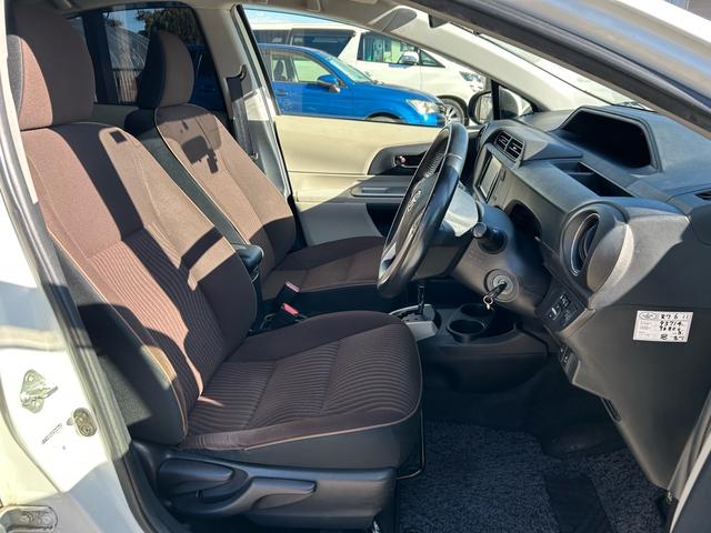 アクア Ｇ　純正ＳＤナビ　フルセグＴＶ　走行中視聴　Ｂｌｕｅｔｏｏｔｈ　バックカメラ　ＨＤＭＩ接続　ドライブレコーダー　運転席シートヒーター　社外アルミ１５インチ　フォグランプ　キーレスキー　電動格納ミラー（32枚目）