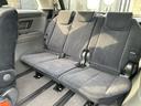 サードシートも広く快適です!