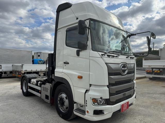 プロフィア ベースグレード E13C 450馬力 ダイヤル式AT PTO付 レバー付 ソーシン製カプラ ハイルーフ ベッド付(3枚目)