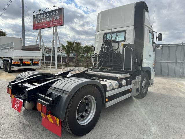 プロフィア ベースグレード E13C 450馬力 ダイヤル式AT PTO付 レバー付 ソーシン製カプラ ハイルーフ ベッド付(8枚目)