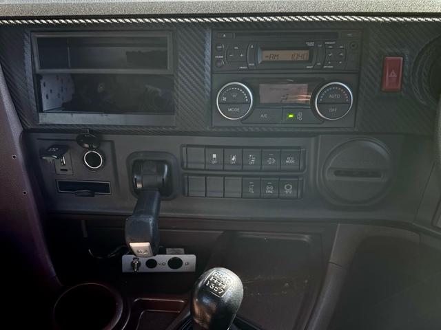 プロフィア ベースグレード　Ｅ１３Ｃ　４５０馬力　７速Ｍ／Ｔ　ギャップシールド　スライドカプラー　ハイルーフ　ベッド（15枚目）