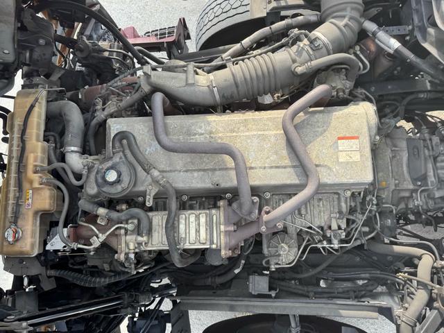 プロフィア ベースグレード　マニュアルモードＡＴ　Ｅ１３Ｃ　３７９馬力　後輪エアサス　キーストン　ジョロダ　Ａ室ー３５℃、Ｂ室－３０℃、個別設定可（17枚目）