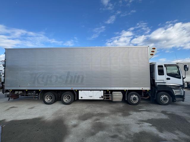 ギガ ベースグレード　６ＵＺ１　３８０馬力　７速ＭＴ　後輪エアサス　キーストン　ジョロダ　トランテックス製ボディ　ＴＵ１００ＳＡ　ー３５℃設定可（8枚目）