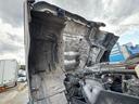 ベースグレード　ベッド付　極東製ボディ　荷台６２９９・２３０３　４００馬力　８速Ｍ／Ｔ　ＨｉＬｏ付　１６段変速（19枚目）