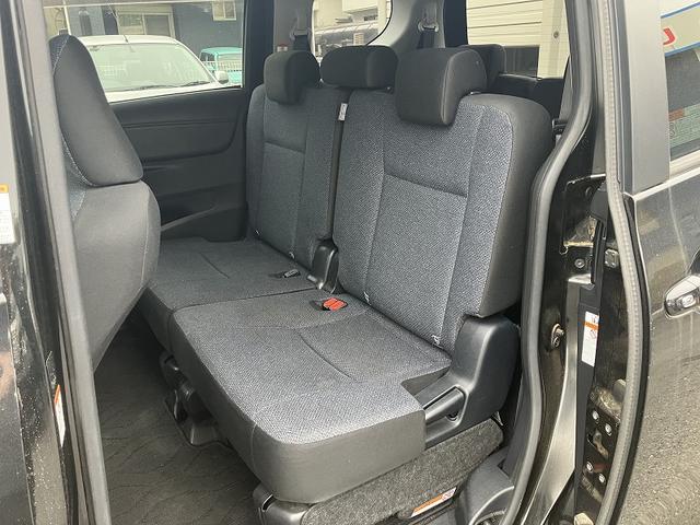 シエンタ Ｘ　エコアイドル　イモビライザー　運転席エアバック　横滑り防止装置付　三列シート　ＡＢＳ付き　助手席エアバック　マニュアルエアコン　キーレスキー　パワーウィンドウ　パワーステアリング　スマートキー（28枚目）