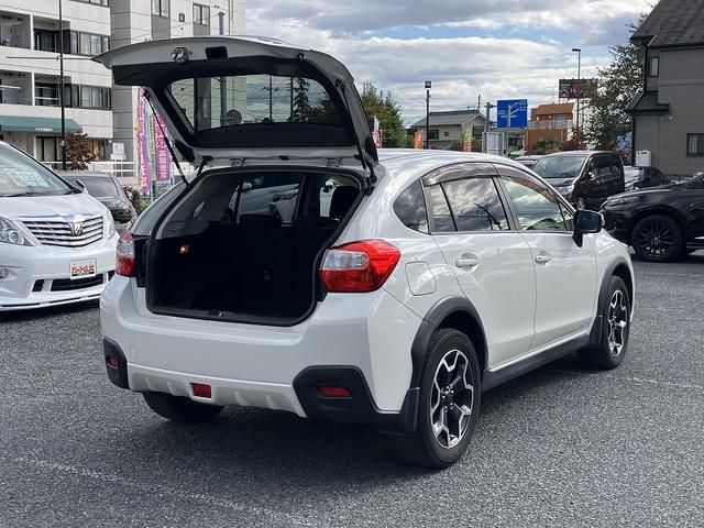 ＸＶ ２．０ｉ－Ｌ　アイサイト　スマキ　自動追従　ＵＳＢ　ＶＤＣ　ＡＷＤ　電動パワーシート　盗難防止システム　ＰＷ　衝突安全ボディ　パワステ　オートエアコン　ＡＢＳ　キーレス　運転席助手席エアバッグ　エアバック　アイドルＳＴＯＰ（10枚目）