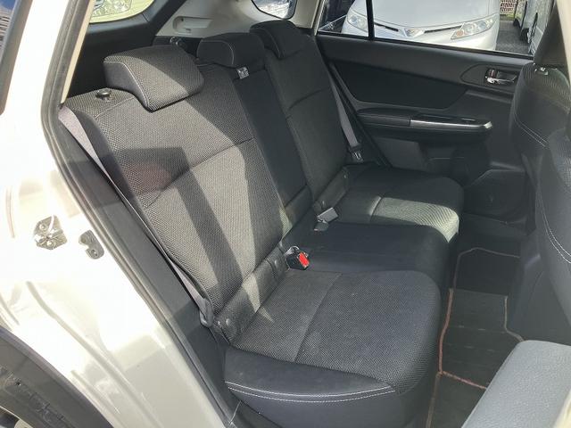 ＸＶ ２．０ｉ－Ｌ　アイサイト　スマキ　自動追従　ＵＳＢ　ＶＤＣ　ＡＷＤ　電動パワーシート　盗難防止システム　ＰＷ　衝突安全ボディ　パワステ　オートエアコン　ＡＢＳ　キーレス　運転席助手席エアバッグ　エアバック　アイドルＳＴＯＰ（17枚目）