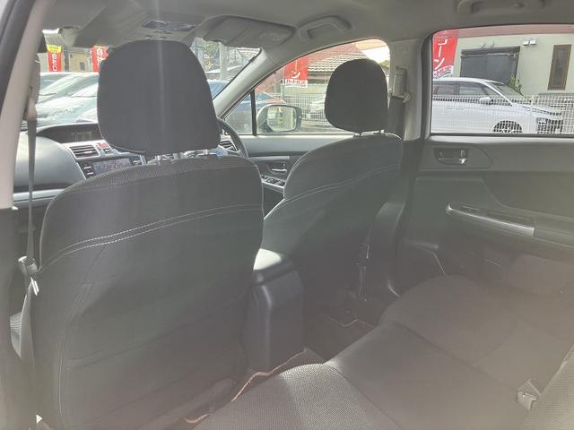 ＸＶ ２．０ｉ－Ｌ　アイサイト　スマキ　自動追従　ＵＳＢ　ＶＤＣ　ＡＷＤ　電動パワーシート　盗難防止システム　ＰＷ　衝突安全ボディ　パワステ　オートエアコン　ＡＢＳ　キーレス　運転席助手席エアバッグ　エアバック　アイドルＳＴＯＰ（18枚目）