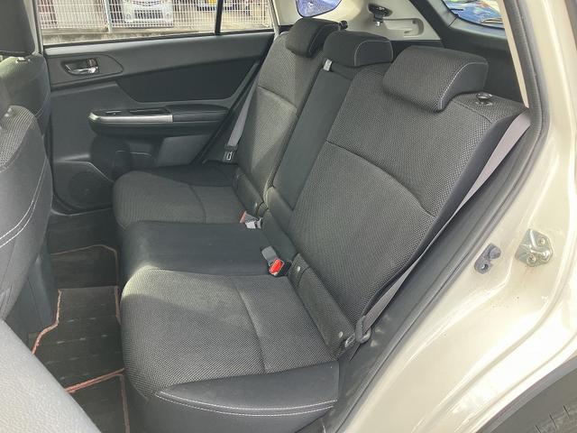 ＸＶ ２．０ｉ－Ｌ　アイサイト　スマキ　自動追従　ＵＳＢ　ＶＤＣ　ＡＷＤ　電動パワーシート　盗難防止システム　ＰＷ　衝突安全ボディ　パワステ　オートエアコン　ＡＢＳ　キーレス　運転席助手席エアバッグ　エアバック　アイドルＳＴＯＰ（20枚目）