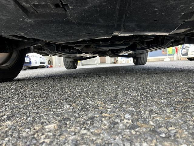 ＸＶ ２．０ｉ－Ｌ　アイサイト　スマキ　自動追従　ＵＳＢ　ＶＤＣ　ＡＷＤ　電動パワーシート　盗難防止システム　ＰＷ　衝突安全ボディ　パワステ　オートエアコン　ＡＢＳ　キーレス　運転席助手席エアバッグ　エアバック　アイドルＳＴＯＰ（48枚目）