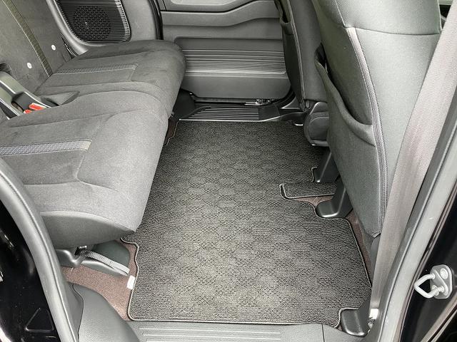 Ｎ－ＢＯＸカスタム Ｇ・Ｌホンダセンシング　オートＬＥＤ　助手席エアバッグ　フルフラット　車線逸脱警報装置　キーレス　アイドリングＳＴ　セキュリティーアラーム　スマ－トキ－　コーナーセンサ　リアカメラ　ＥＴＣ　前車追従機能　サイドエアバッグ（18枚目）
