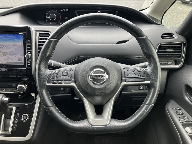 セレナ ハイウェイスター　フルフラット　衝突安全ボディ　ダブルエアコン　スマートキー＆プッシュスタート　ベンチシート　キーレス　横滑防止装置　ダブルエアバック　ＡＢＳ　エアバック　パワーウインドウ　ウォークスルー　オートライト（33枚目）