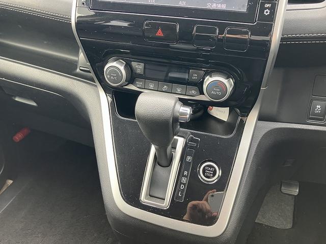 セレナ ハイウェイスター　フルフラット　衝突安全ボディ　ダブルエアコン　スマートキー＆プッシュスタート　ベンチシート　キーレス　横滑防止装置　ダブルエアバック　ＡＢＳ　エアバック　パワーウインドウ　ウォークスルー　オートライト（40枚目）