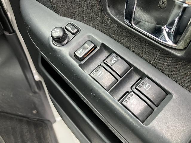 アトレーワゴン カスタムターボRSリミテッド SAIII 衝突被害軽減 イモビライザー フルフラット リアコーナーセンサー LEDヘッド キーレスエントリー オートマチックハイビーム エアコン PW 横滑り防止装置 ABS 助手席エアバッグ エアバック(40枚目)