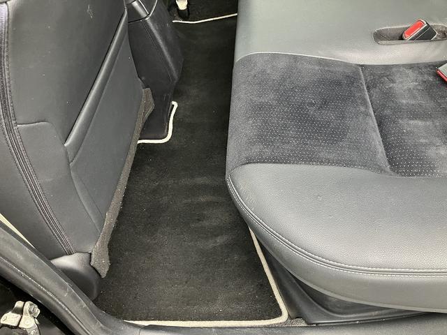 TOYOTA COROLLA FIELDER HYBRID G AEROTOURER WxB