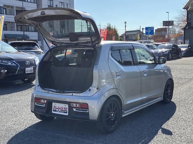 アルトワークス ベースグレード　ベースグレード（４名）　盗難防止　Ｓキー　ＶＳＡ　キーフリ　Ｗエアバック　ＡＵＴＯエアコン　エアＢ　パワステ　ＡＢＳ付　衝突安全ボディ　オートライト　パワーウィンドゥ（10枚目）