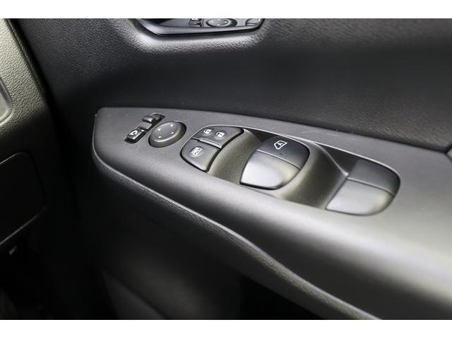 セレナ ハイウェイスター プロパイロットエディション ETC 全周囲カメラ ナビ TV クリアランスソナー オートクルーズコントロール パークアシスト 衝突被害軽減システム 両側電動スライドドア オートライト スマートキー アイドリングストップ(11枚目)